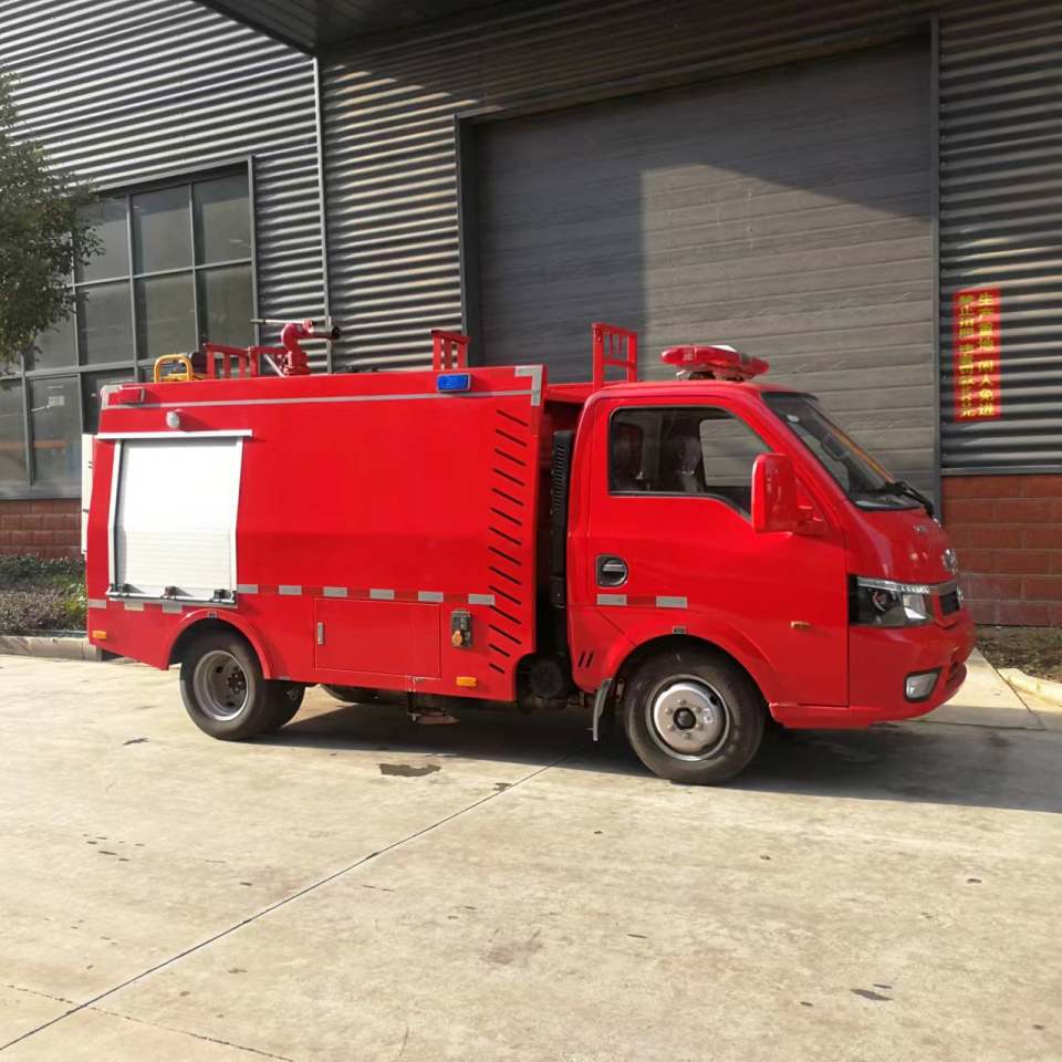 東風(fēng)1噸小型水罐消防車